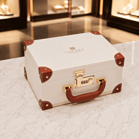 Boîte à bijoux vintage en cuir blanc avec serrure à code, doublure en velours rouge, organiseur de rangement pour bijoux, étui de voyage portable pour bijoux