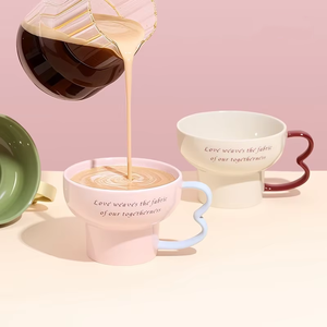 Vente en gros de tasses à café en céramique colorées de 45 ml, style français pour couple, style luxe léger, grande capacité pour le bureau, la maison et les cafés - Product Image 3