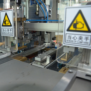 Máquina <span class=keywords><strong>de</strong></span> encuadernación <span class=keywords><strong>de</strong></span> libros/máquina flejadora <span class=keywords><strong>de</strong></span> banda <span class=keywords><strong>de</strong></span> libro <span class=keywords><strong>de</strong></span> tapa dura automática aplicable a cuaderno y libro diario FEM540 - Product Image 6