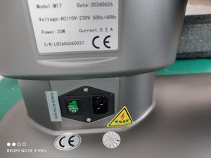 Nouvel analyseur de peau et de cheveux 2-en-1 IA 2026 – Machine d'analyse faciale et du cuir chevelu de bureau avec technologie de lumière UV pour salon, clinique et domicile - Product Image 6