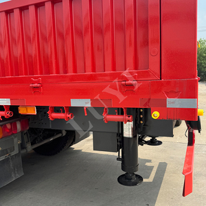 Sitrak 8*4 G7S 540 ch, norme d'émission Euro VI, équipé d'une grue à flèche de 15 tonnes et d'un caisson de chargement. - Product Image 5