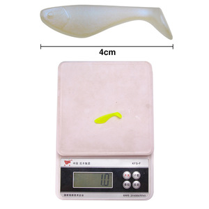 Señuelo de pesca SWORDFISH Luya, mini señuelo de silicona de dos colores con cola de <span class=keywords><strong>sirena</strong></span>, cebo artificial suave de 4cm y 1g para pesca de lubina de río y boca de caballo. - Product Image 5