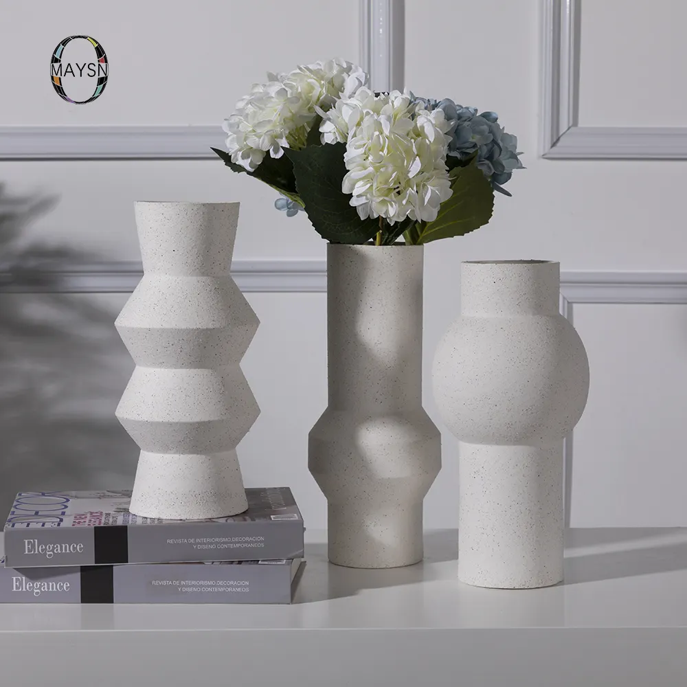 Moderne Witte Kleur Klei Keramische Vazen Voor Home Decoratie Home Decor Item Tafel Top Keramische Woonkamer Home Decor Nordic vaas