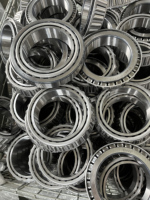 Roulements à rouleaux coniques de haute qualité 32303, longue durée de vie, adaptés aux moyeux de véhicules électriques et de camions