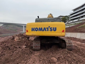 Excavatrice Komatsu PC400-7 PC400-8 PC450-8 PC460-8 d'occasion en état d'origine, matériel de construction d'occasion de la marque Komatsu - Product Image 3