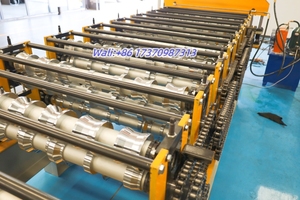 Factory Direct TR5 TR7 <strong>Double</strong> <strong>Layer</strong> Roofing <strong>Machine</strong> IBR Roof Sheet Former Hot Sale Colored Steel Tile Forming <strong>Machine</strong> in Mexico - Product Image 4