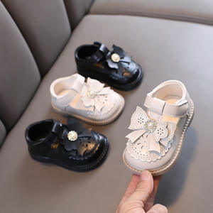 <span class=keywords><strong>Sandales</strong></span> à plateforme florales unisexes pour enfants de 1 à 3 ans, en cuir véritable, semelle souple, fermeture à bouton, chaussures de princesse pour les fêtes - Product Image 5