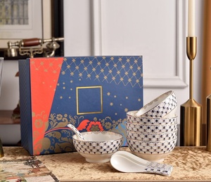 Ensemble de bols et cuillères en porcelaine fine de qualité supérieure, design européen éco-responsable, style royal russe, personnalisé - Product Image 3