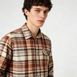 Veste en flanelle à carreaux élégante et décontractée de luxe avec broderie en coton, grande taille, chemise de travail décontractée personnalisée pour homme - Product Image 1