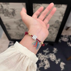 Pulsera de Plata Pura 999 Estilo Chino con Diseño de Borla, Regalo Unisex para Parejas, Amuleto de Buena Suerte y Prosperidad - Product Image 4