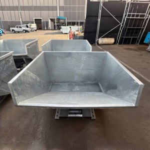 Heavy-Duty Self-Dumping High Capacity Forklift-Attachable for Industrial Waste Self Dumping Self Dumping - Product Image 5