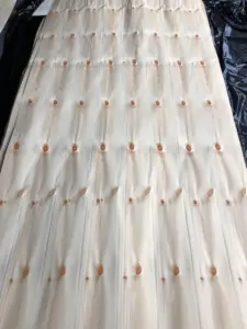 공장 판매 천연 매듭 소나무 베니어 시트 마루 베니어 합판을위한 매듭 소나무 나무 베니어 0.5mm