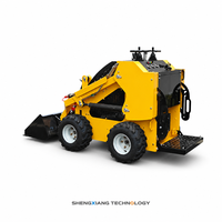 Mini Loader S480 untuk Pekerjaan Gudang dan Pertanian Kecil, Beban Terukur 350kg, Mesin EPA Euro5, Kemampuan Mendaki 25 Derajat, Bucket Lebar 1050mm