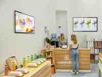Pantalla LCD Inteligente de Señalización Digital Personalizada de 43/49/55/65 Pulgadas con Montaje en Pared IP65, Pantalla Publicitaria para Tiendas Minoristas, Gráficos y Animaciones