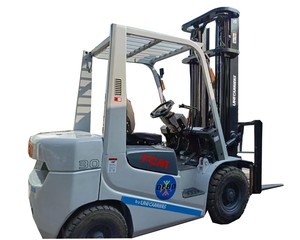 TCM 3TON 4.5m Chariot élévateur diesel 99% Nouveau 100% Prêt à l'emploi Original Importé Excellent 100% Outils de levage pour moteur diesel garantis - Product Image 1