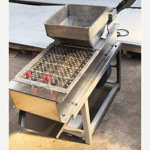 Machine à torréfier et à éplucher les arachides Ligne de traitement électrique des arachides et de la peau rouge des arachides et des amandes en acier inoxydable - Product Image 6