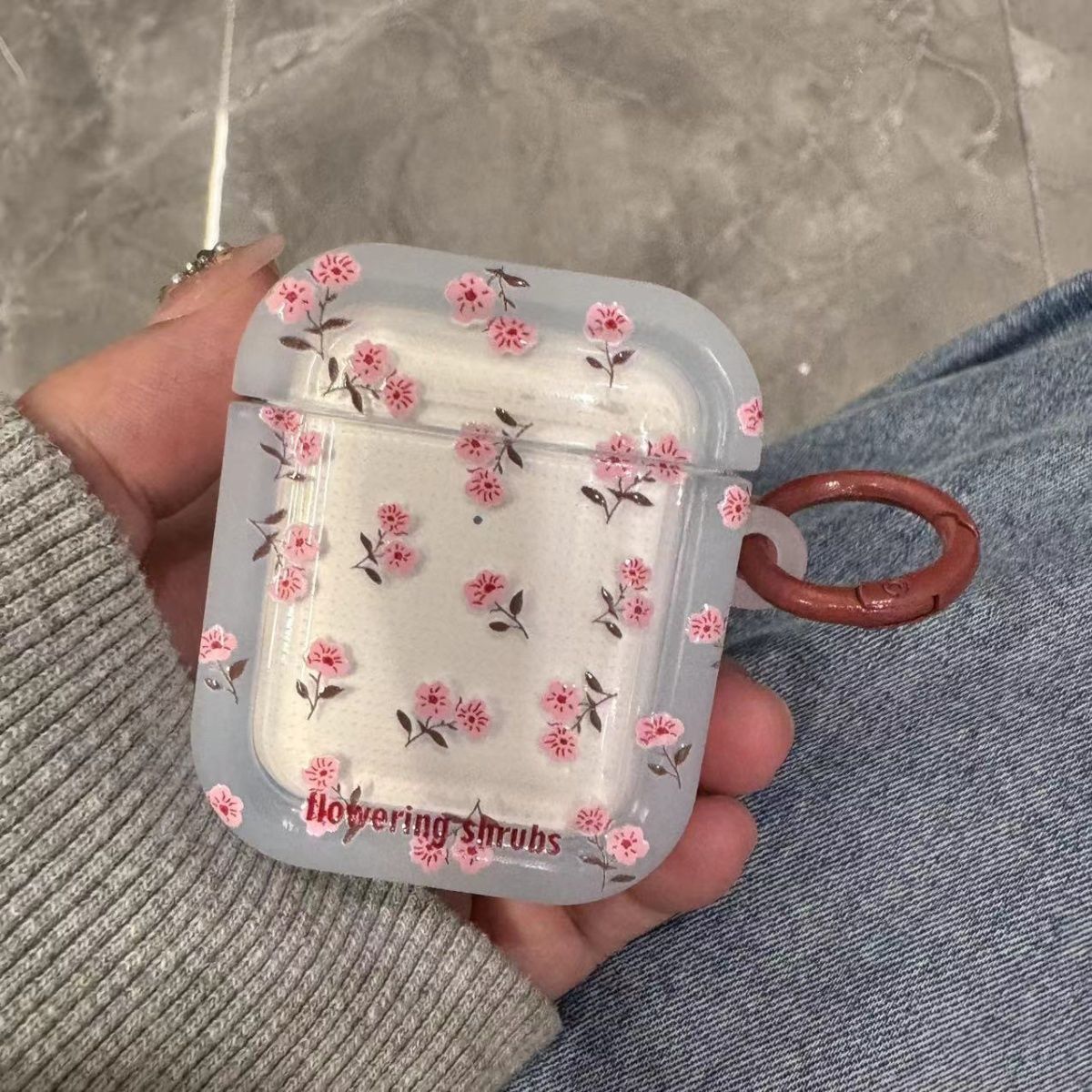 Fresh pink small floral pattern with brown round button