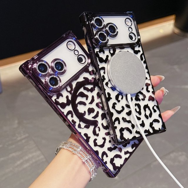 Four-Corner Anti-Drop Phone Case Leopard Pattern Magnetic Lens Protection Phone Shell for iPhone 17 Air 16 Plus 15 14 13