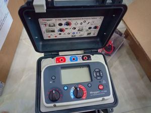 เครื่องทดสอบความต้านทานฉนวน S1-568 อุปกรณ์ทดสอบกราวด์ 5kV อายุการใช้งานแบตเตอรี่ 6 ชั่วโมง รับประกัน 1 ปี อุณหภูมิการทำงาน - Product Image 6
