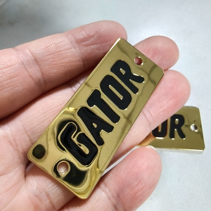 Targa in Metallo 3D Personalizzata con Logo, Placcata in Oro, Stampa UV, Elettroformata, in Rilievo, OEM ODM, Riempita d'<span class=keywords><strong>Olio</strong></span> per Branding Prodotti - Product Image 3