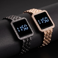 Montre numérique de luxe en strass pour femmes montre LED à écran tactile Simple mode bracelet en acier or Rose montre pour femme Reloj Mujer