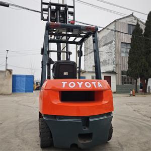 Gebruikt <span class=keywords><strong>Toyota</strong></span> heftruck 3 ton Gebruikt <span class=keywords><strong>Toyota</strong></span> FD30 <span class=keywords><strong>FD25</strong></span> heftrucks Japan Gebruikt <span class=keywords><strong>Toyota</strong></span> diesel heftruck 3 ton te koop - Product Image 1