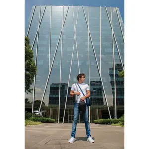 Tracolla squadrata, merchandising sostenibile - Product Image 3