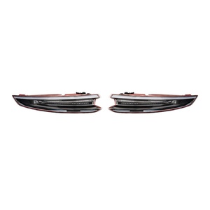 Feux arrière dynamiques de style sportif à fond noir pour 911.2, pour la modification et l'amélioration des voitures 2016-2019 - Product Image 1
