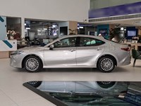 Nouvelle Toyota C-Mry Hybride 2.0HGVP Édition Luxe 2026 – Berline Intermédiaire Automatique avec Toit Ouvrant, Conduite à Gauche, Modèle d'Exportation