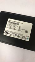 SSD U.2 NVMe 2,5 Inci 960GB 1,92TB 3,84TB 12,8TB Enterprise Solid State Drive untuk Server