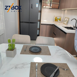 Maison conteneur extensible <span class=keywords><strong>de</strong></span> 40 pieds à toit à pignon, avec porche en treillis d'acier blanc et terrasse marron, Villa modulaire préfabriquée <span class=keywords><strong>de</strong></span> luxe AU - Product Image 3
