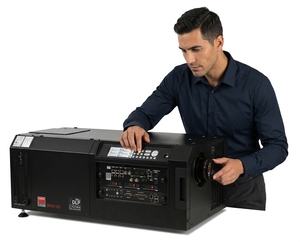 Projecteur de <span class=keywords><strong>cinéma</strong></span> numérique au <span class=keywords><strong>xénon</strong></span> professionnel reconditionné Barco DP2K-12C Série 2 - Product Image 4