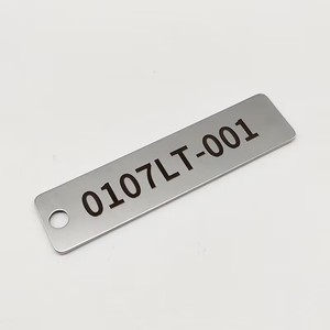 Tùy chỉnh thép không gỉ nhôm treo thẻ kim loại <span class=keywords><strong>Laser</strong></span> khắc ID <span class=keywords><strong>QR</strong></span> mã treo khay mã vạch vị trí thẻ - Product Image 5