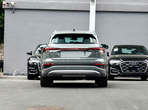 <span class=keywords><strong>Audi</strong></span> <span class=keywords><strong>Q4</strong></span> E-tron 2024 à succès : SUV électrique haute performance avec système de conduite intelligent et autonomie ultra-longue, fabriqué en Chine - Product Image 5