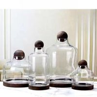 Soufflé à la main de haute qualité Micro paysage couvercle en verre dôme Vase en verre clair conteneur de plantes avec boule en bois avec base en bois