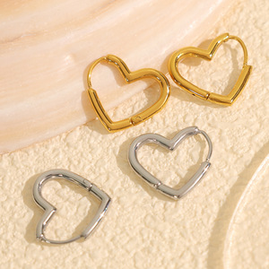Pendientes de aro chapados en oro con forma de corazón, estrella, ovalados, redondos, joyería de moda unisex para mujeres y hombres, diseño abierto de estilo europeo simple - Product Image 3