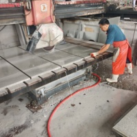 Dalles de pavage extérieures en granit blanc sésame moderne, sablée, durable, découpées sur mesure, fournie directement par l'usine