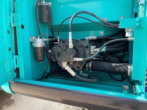 Excavatrice Kobelco SK200, excavatrice hydraulique sur chenilles, équipement de construction, excavatrice d'occasion à vendre - Product Image 2