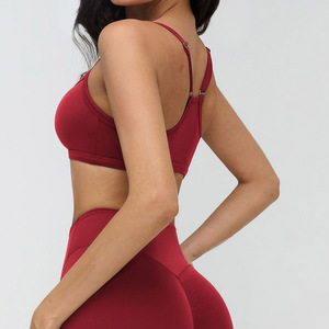 Haut de sport personnalisé grande taille, confortable, extensible dans quatre directions, bretelles réglables, col carré, léger, maintien élevé, pour la gym, la course et le yoga - Product Image 2