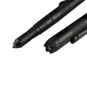 ปากกาทหารยุทธวิธี Cooyoo อเนกประสงค์ ทนทาน แข็งแรง สำหรับป้องกันตัวผู้หญิง พร้อมไฟฉาย - Product Image 3