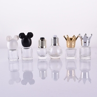 Bouteille de vernis à ongles noir de 8ml, bouteille de vernis à ongles en verre de gel uv vide avec capuchon de couronne d'ampoule bon marché, vente en gros
