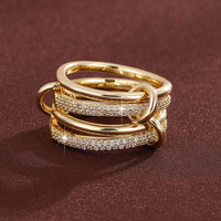 Bague superposée raffinée et étincelante, élégante, en or, au design de niche charmant, accessoire décoratif pour elle