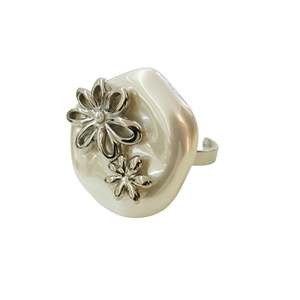 Fashion <b>Rings</b> 316L Stainless Steel PVD Gold Plating Sustainable Resistant Flower Design <b>Statement</b> <b>Ring</b> - Product Image 1
