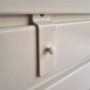 Crochet simple en métal Unipower 2,54*112,7 cm en fer noir pour montage de cadres photo - Product Image 2