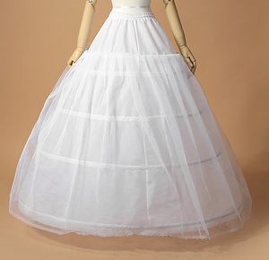 Jupons <span class=keywords><strong>de</strong></span> <span class=keywords><strong>mariée</strong></span> à 4 cerceaux, longs et à volants, en stock, pour fille, style crinoline, élégants et modestes - Product Image 3