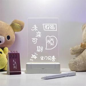 Pluma de pie Lámpara de noche de mesa USB Soporte de madera Acrílico DIY Luz de noche LED Tablero de mensajes creativo con bolígrafos Lámpara de escritorio LED USB - Product Image 6