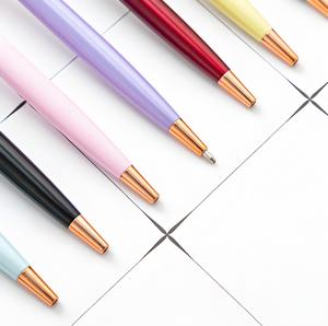 Yüksek kaliteli bükülmüş Metal iş ofis Stylus yumuşak dokunmatik alüminyum tükenmez kalem ile özel logo tükenmez tıklama kalemi - Product Image 4