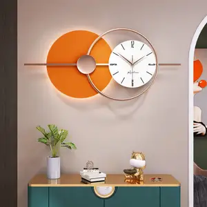 홈 오피스 침실을위한 독창적 인 독특한 디자인 음소거 시계 북유럽 오렌지 금속 유리 단면 대형 벽시계