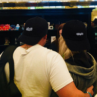 Gorra de Béisbol Estilo Polo para Parejas, Modelo Q1379, Gorra Plana Ajustable para Hombre y Mujer, Gorras Deportivas