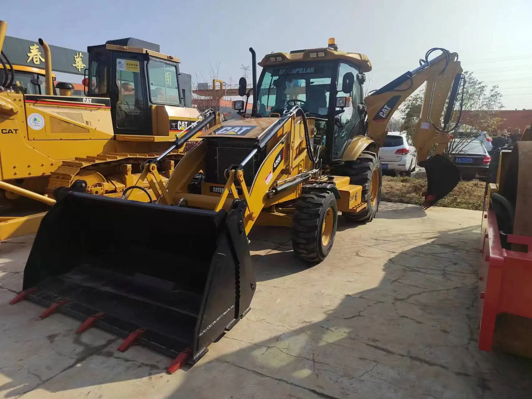 מחפרון זול משומש cat 420 420F2 מחפרון CATERPILLAR מחפרון משומש cat 420F מחפרון טרקטור